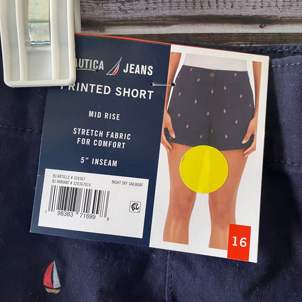 Nautica Jeans Women's Chino‎ Shorts Size 16 Navy Blue Embroidered Sailboat NWT - Picture 4 of 7